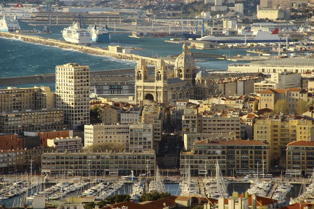 vue aérienne de la ville de Marseille